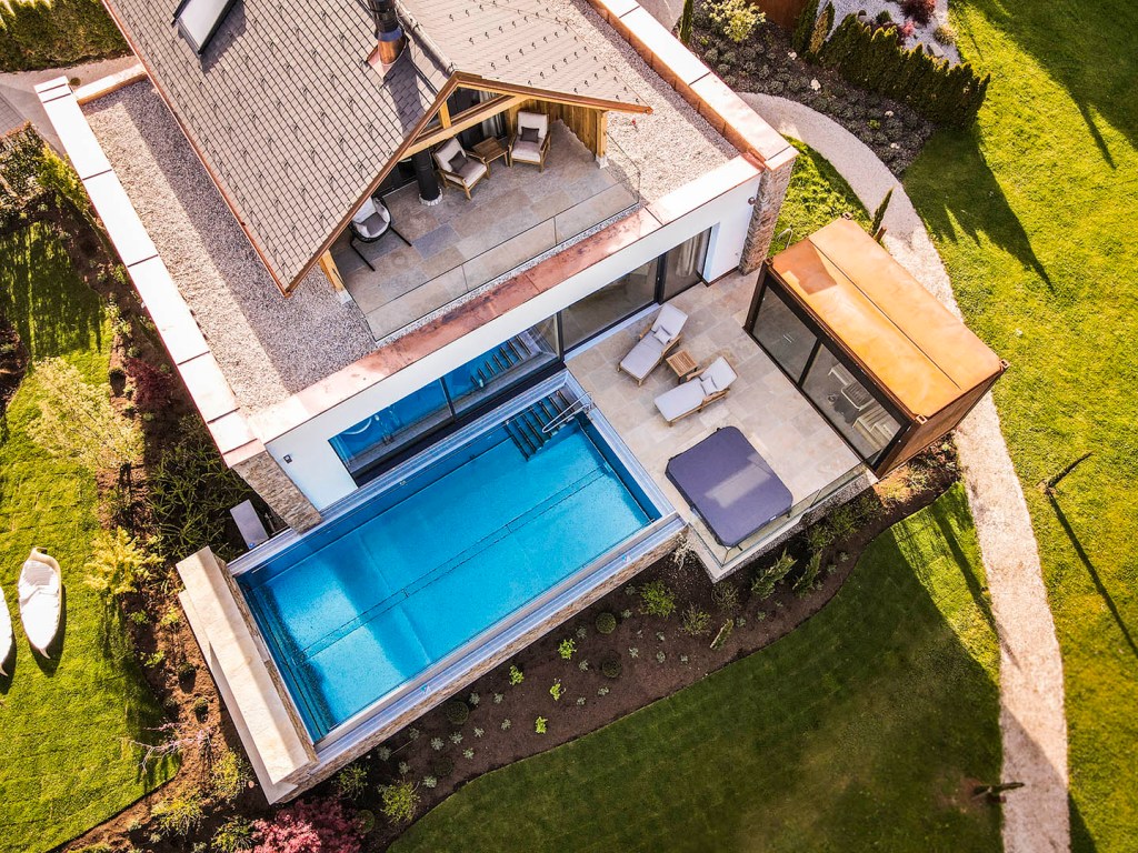 Golden Hill Country Chalets &&nbsp;Suites